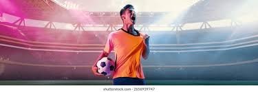 暖心！詹姆斯6年前在开拓者主场撞翻女服务员 本场赛前冲刺送上拥抱