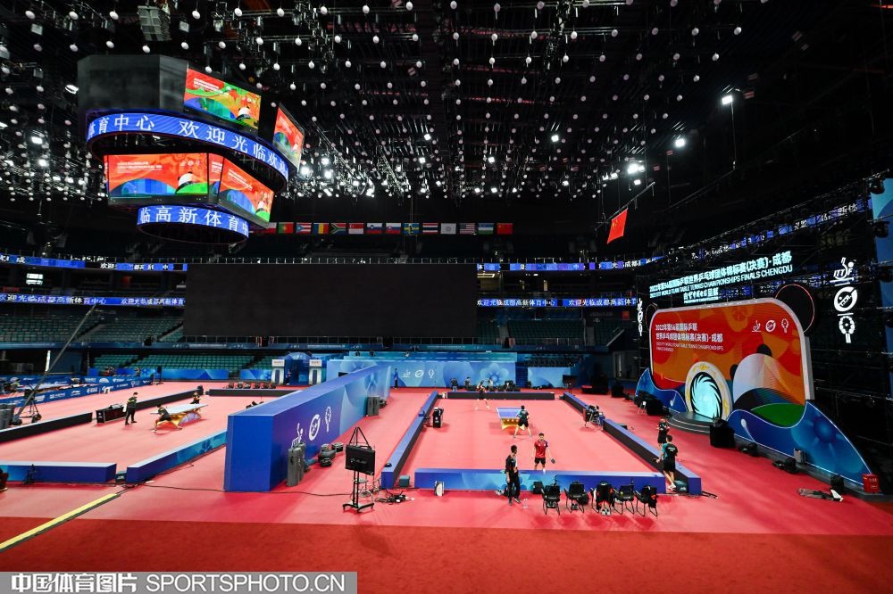 吴宜泽1-6不敌罗伯逊 止步斯诺克英锦赛16强