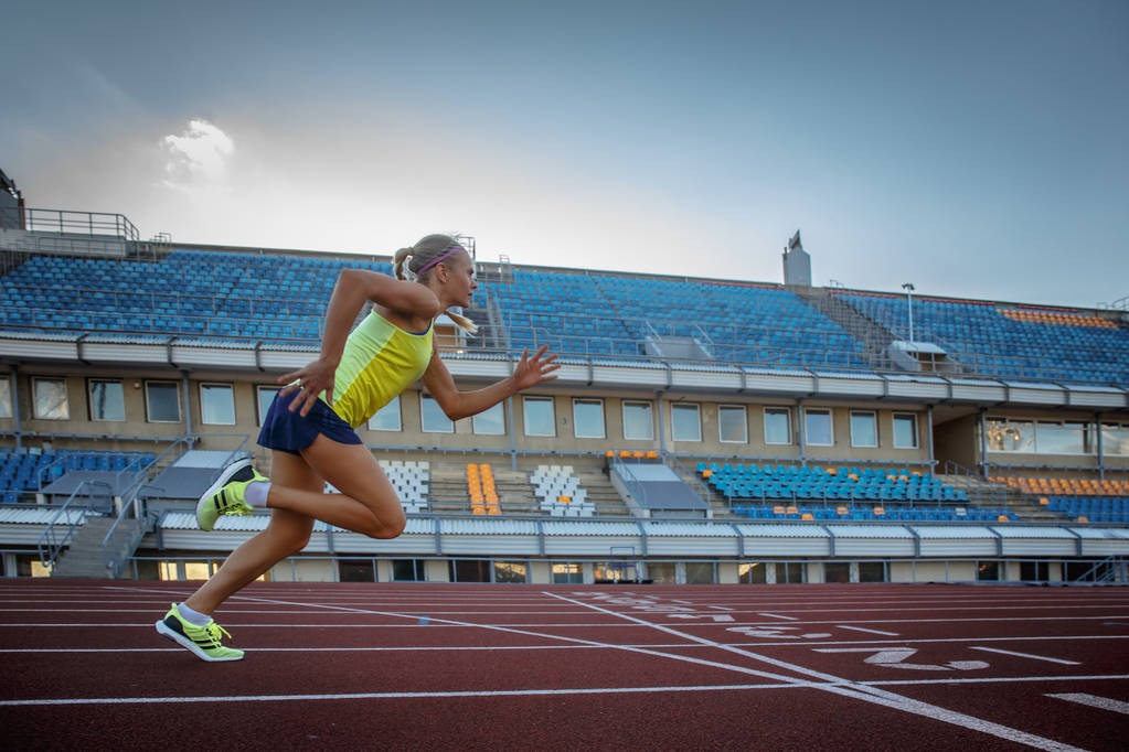 欧冠8强中有4队是附加赛球队联赛阶段第一利物浦