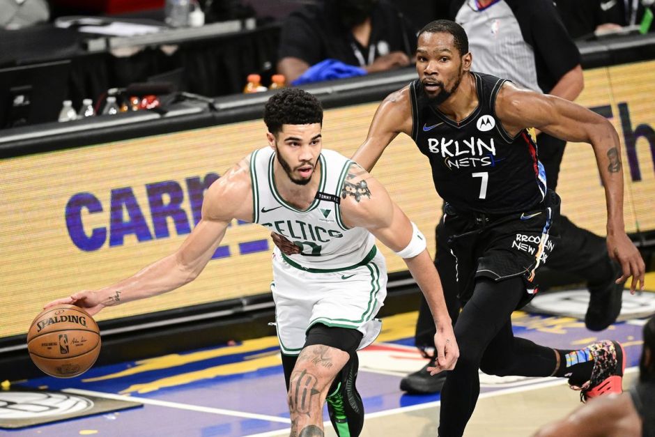 正在以它特 正在以它特