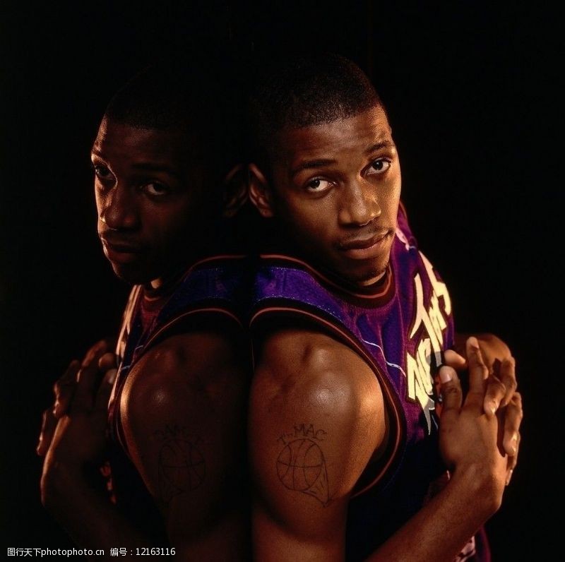 他和邝兆镭 他和邝兆镭