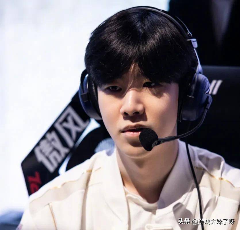 罗塞尼尔的
